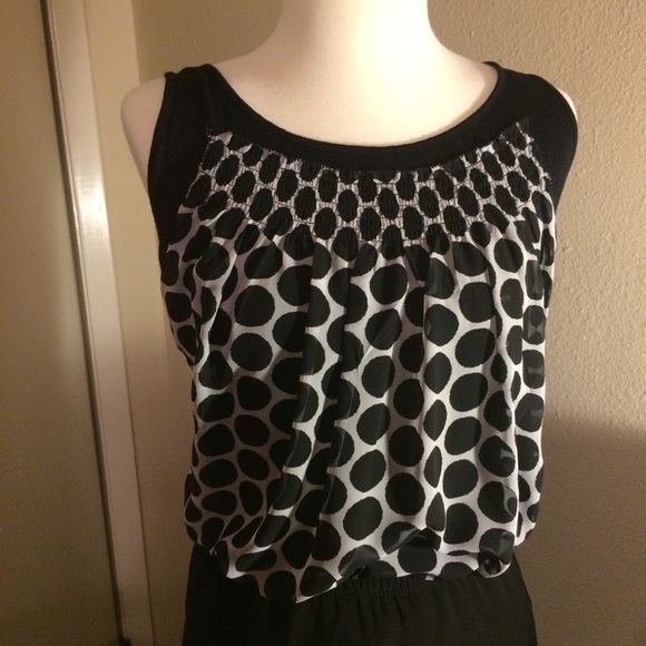 New York & Company Tops - NY&Co Size L polka dot shell